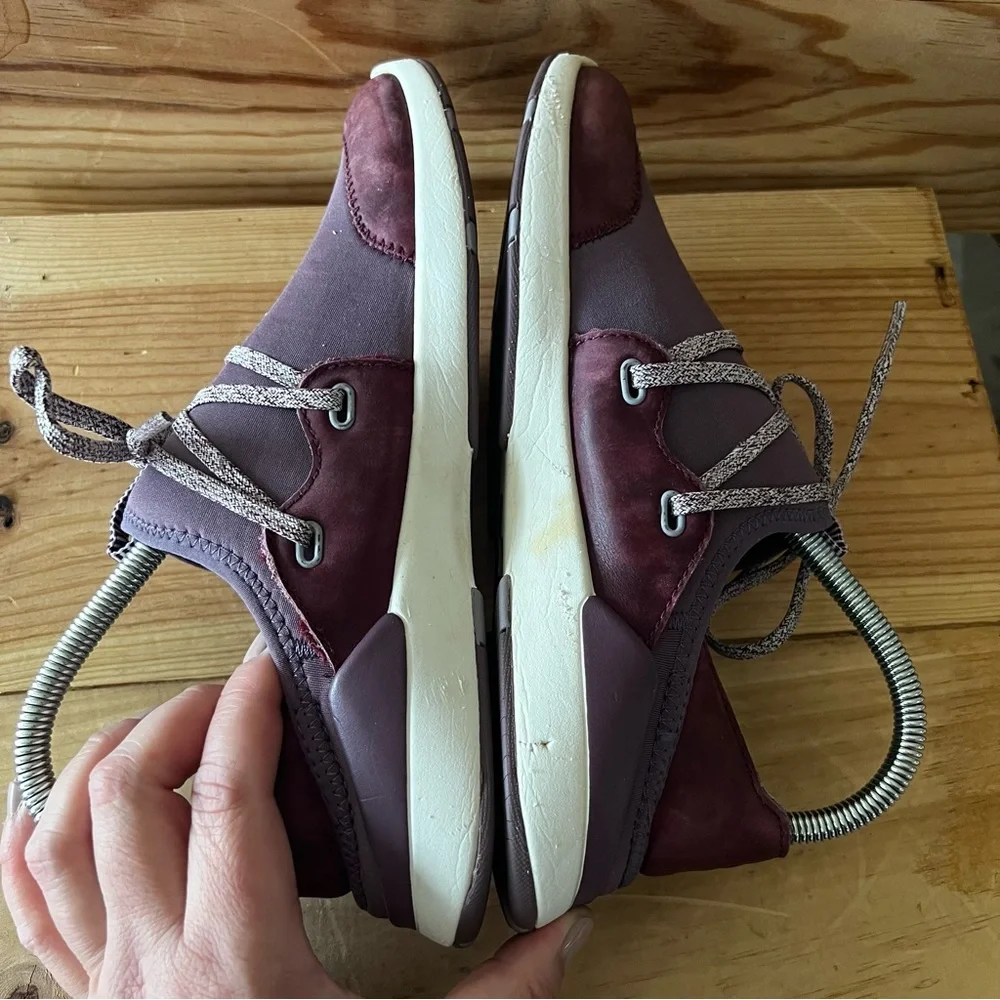 Olukai Miki Li Convertible Sneaker in Plum size 7 - Picture 11 of 16